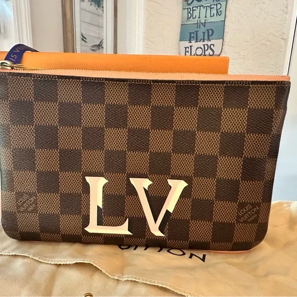 Louis Vuitton Double Zip Pink Leather Women's Bag Pouch WOC Pouchette crossbody - Picture 2 of 15